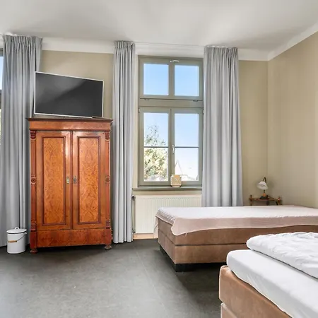 Hotel Bianca Am Huy 3*