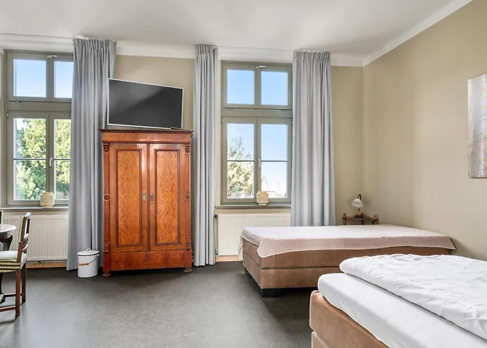 Hotel Bianca Am Huy 3*